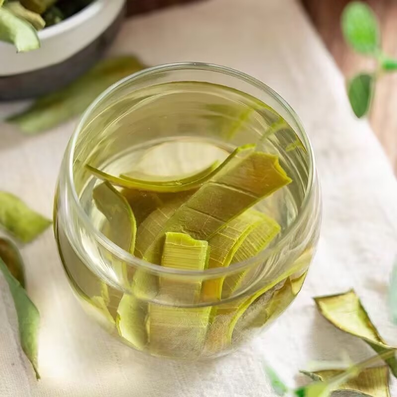 Foglie di Aloe Vera Essiccate  - Soap Making Raw Material recensione e prezzo
